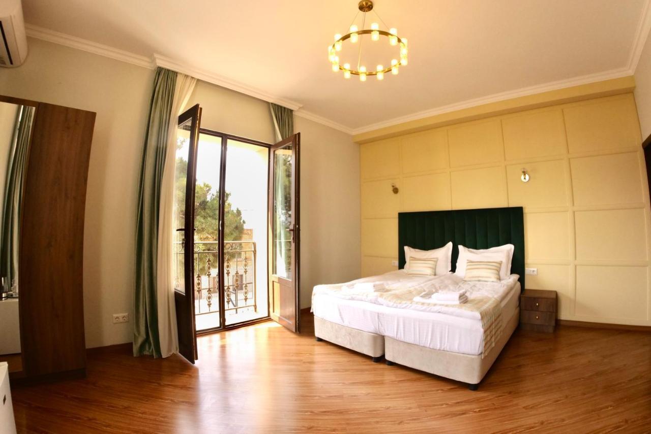 Phazisi Hotel Tbilisi Esterno foto